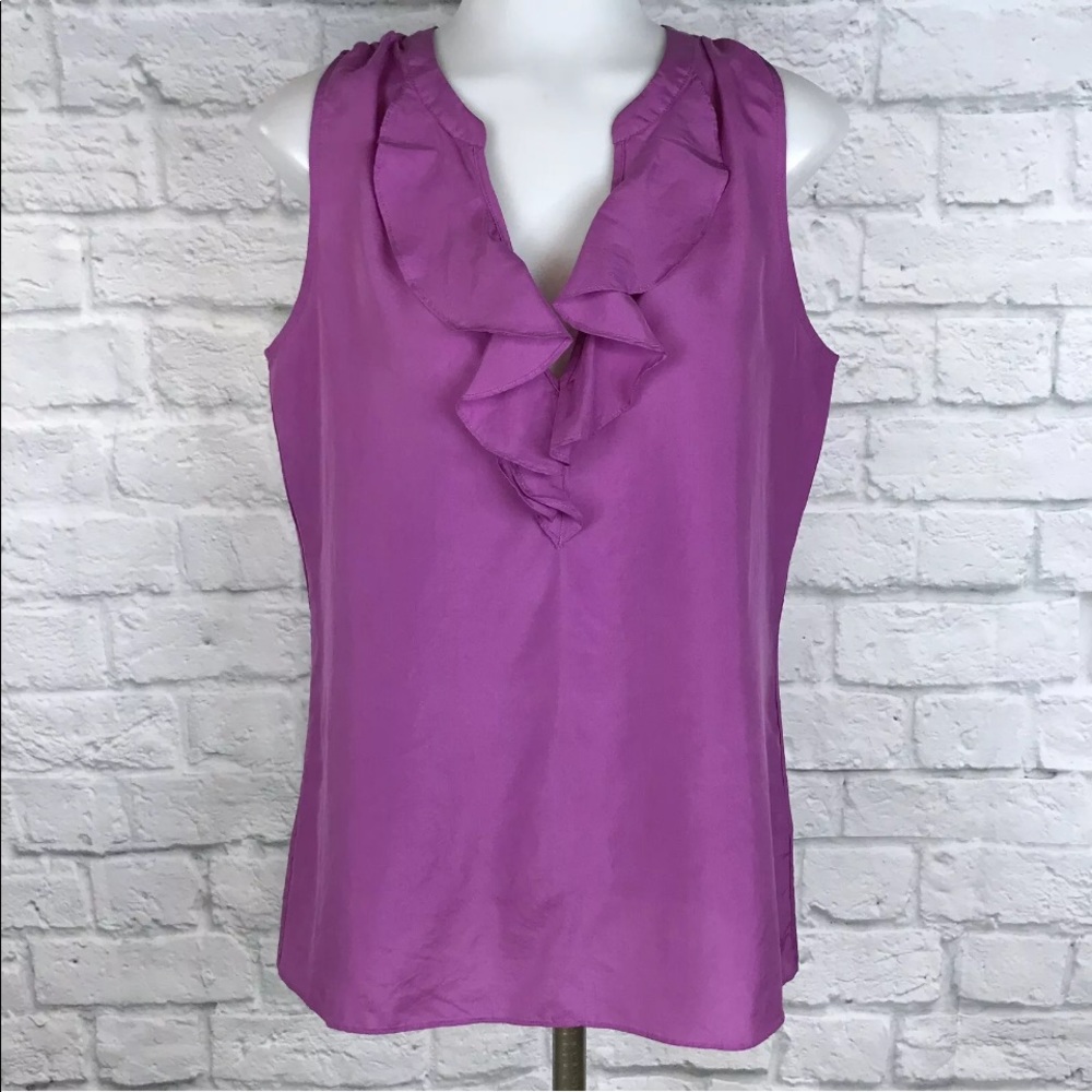 Banana Republic sleeveless blouse w ruffle lilac